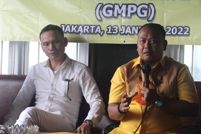 Baliho Airlangga Habiskan Rp 243 Miliar, GMPG Prihatin Masih Nol Koma