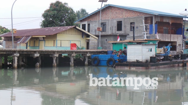 Rehab Pelabuhan Bongkar Muat Sungai Daik Dikaji Ulang