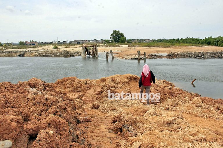 Dulu Lebar, Sekarang Sempit