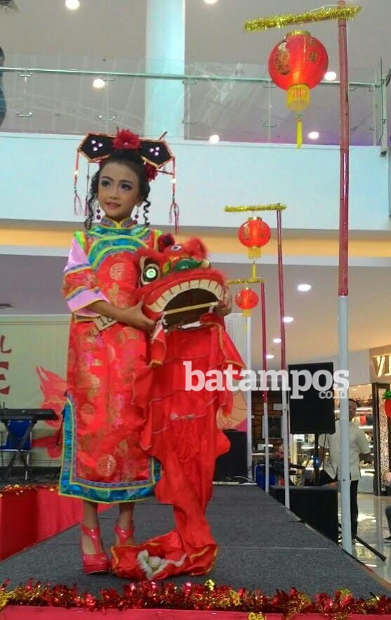 Sambut Imlek, Fashion Show khas Tionghoa