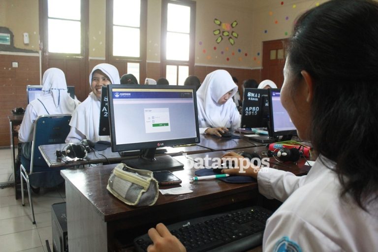 Jaringan Internet Belum Masuk, Tujuh Sekolah Negeri Ini Belum Bisa UNBK