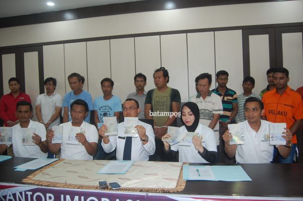 Imigrasi Deportasi WN Thailand