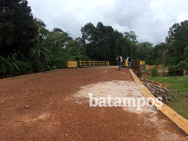 Rp1,8 Miliar untuk Aspal Jalan Tanda