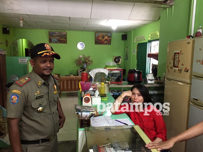 Satpol PP Cari PNS Bolos Jam Kerja