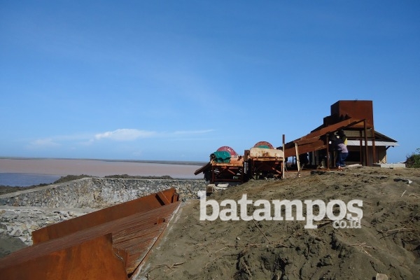 Pasir Laut Berpotensi Dongkrak PAD