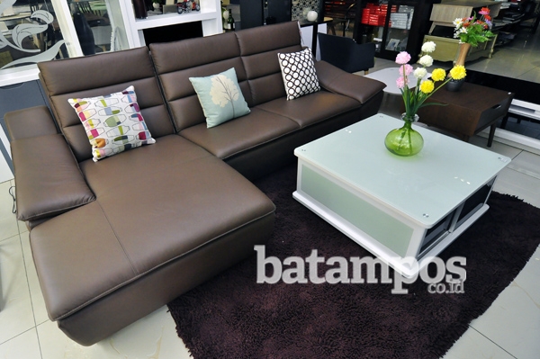 Master Sofa Internasional Diskon 40 Persen