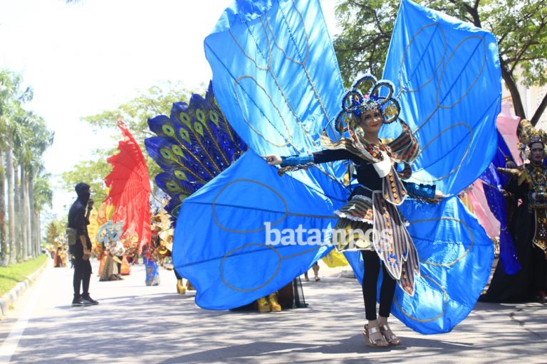 Wonderful Indonesia pada Batam Internasional Fashion & Food Festival 2017