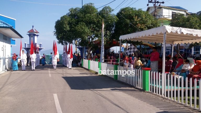 STQ Dimeriahkan Ribuan Peserta Pawai Taaruf