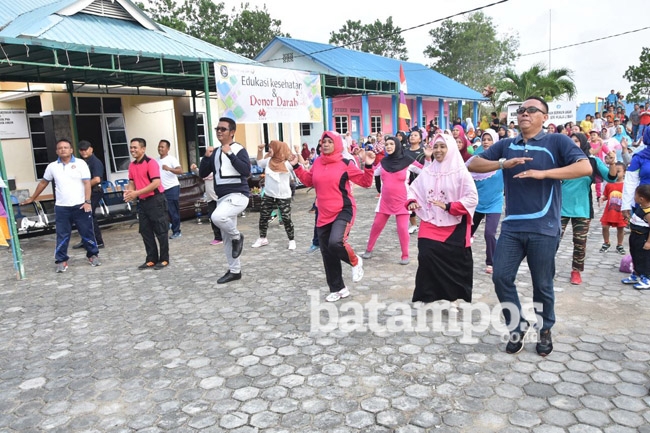 Wujudkan Bintan Sehat, Mulai Tingkat Keluruhan Rutin Senam
