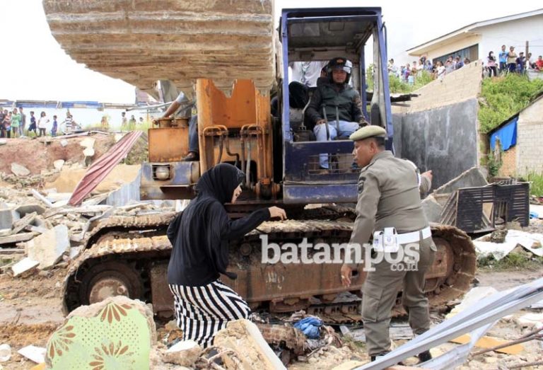 Anggaran Belum Cair, Penertiban Bangunan Liar Belum Dilakukan