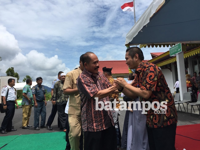 Kepala Bandara Jajaki Penerbangan Komersil