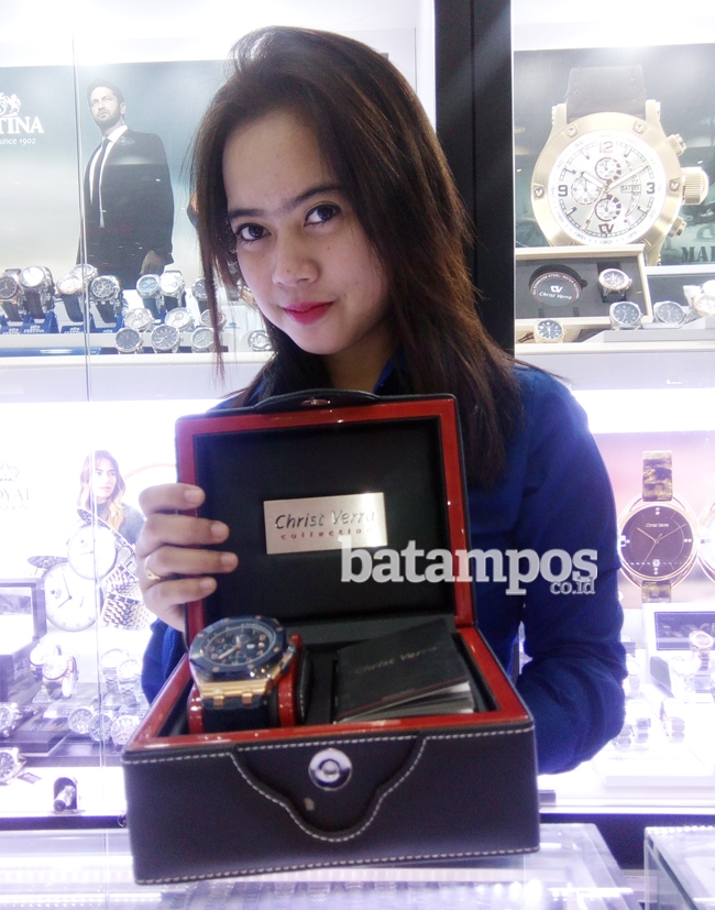 Jam Tangan Mewah Garansi Internasional