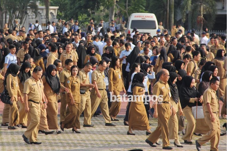 Bupati Anambas Minta Pegawai Jangan Pindah