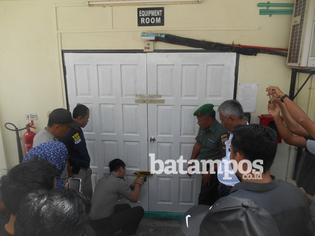 Segel PT Sacofa Dibuka Tim Lintas Instansi