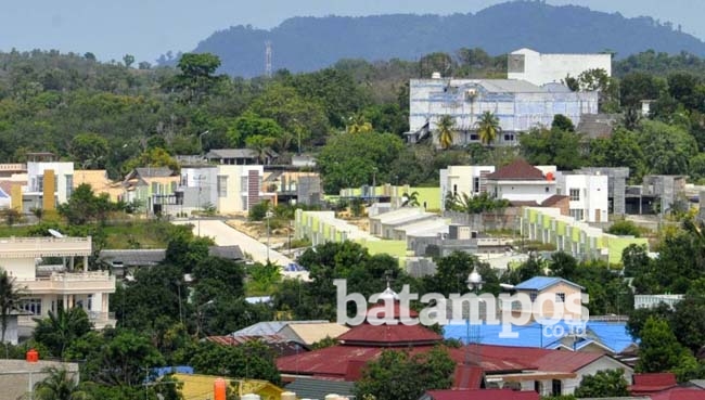 Pekerjaan Bupati Sia-Sia