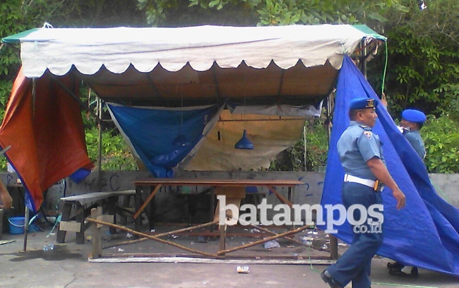 Diduga Oknum TNI Terlibat, POMAL Rubuhkan Lapak Judi