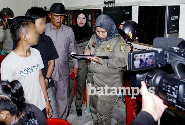 Sanksi Rp 60 Juta Menanti Pemilik Warnet