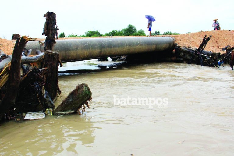 Pipa ATB dan PGN yang Sumbat Draenase Harap Dibongkar