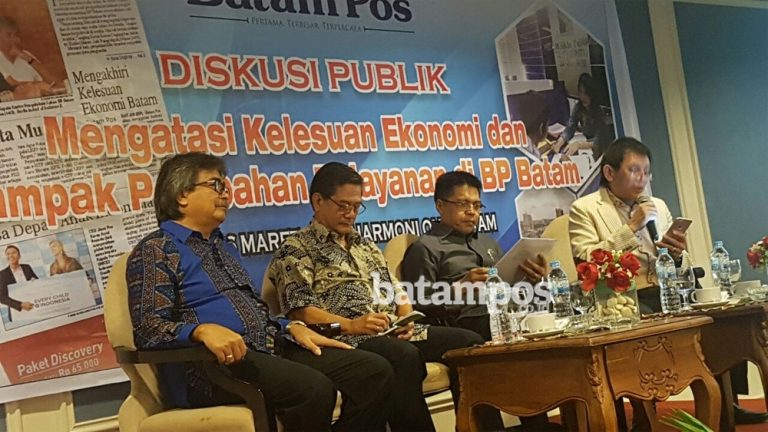 Kelesuan Ekonomi Dunia Membuka Diskusi Publik di Harmoni One