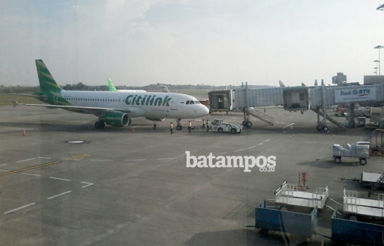 Laptop Boleh Dibawa ke Kabin Pesawat tapi…