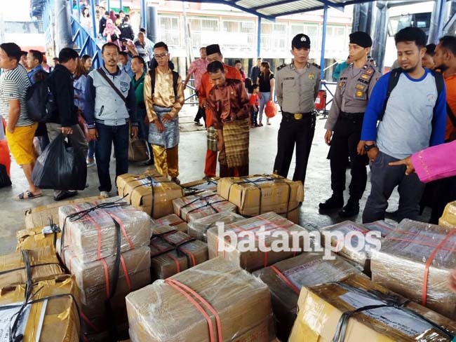 77 Kotak Soal UN Tiba di Karimun