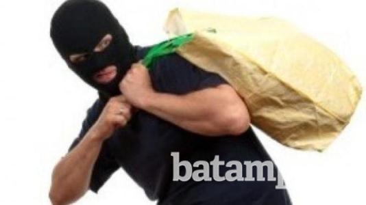 Pedagang Gorengan Dirampok