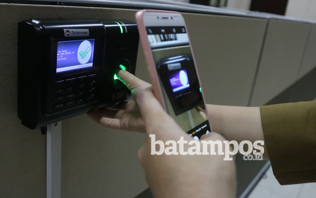 Fingerprint Bisa Tingkatkan Disiplin Pegawai