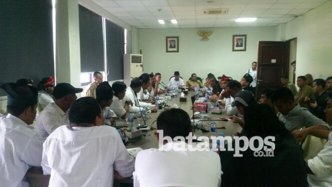 Masyarakat Tuntut Percepat Pemilihan Wagub