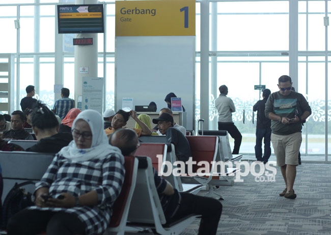 Pesawat Delay, Ini yang Mereka Lakukan