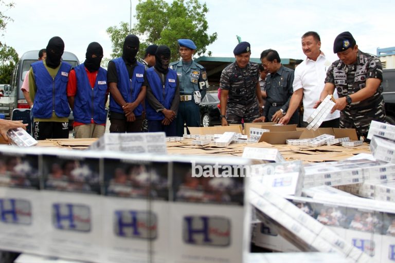 Penyelundup Ternyata Ambil Rokok H-Mild dari Pabrik