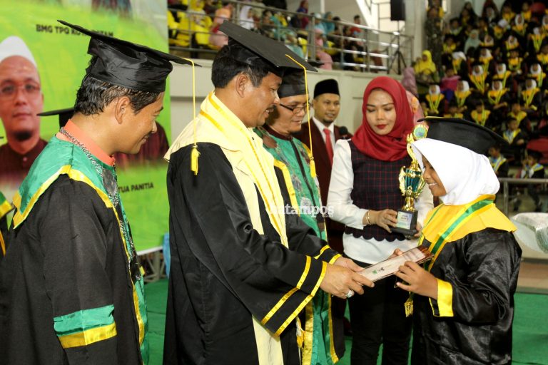 Santri Harus Kuasai Bahasa Inggris