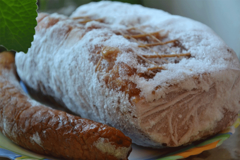 Batam Impor 2.251 Ton Daging Beku