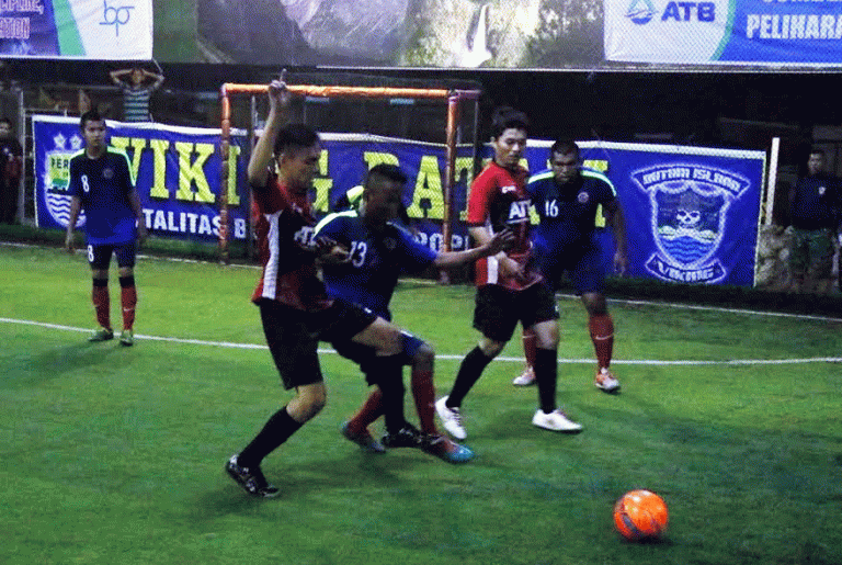 Wasit Banyak Keluarkan Kartu di Laga ATB FC VS Macan Tidar FC