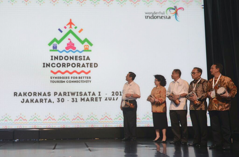 Infrastruktur Pariwisata Harus Tuntas 2018
