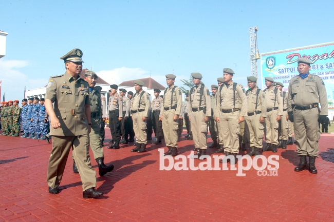 Satpol PP dan Satlinmas Harus Ramah Kepada Masyarakat