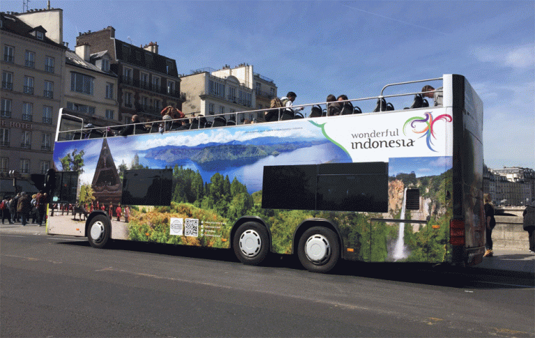 Merayu Turis hingga ke Paris