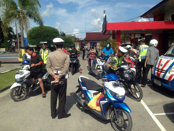 735 Ranmor Ditilang Polantas