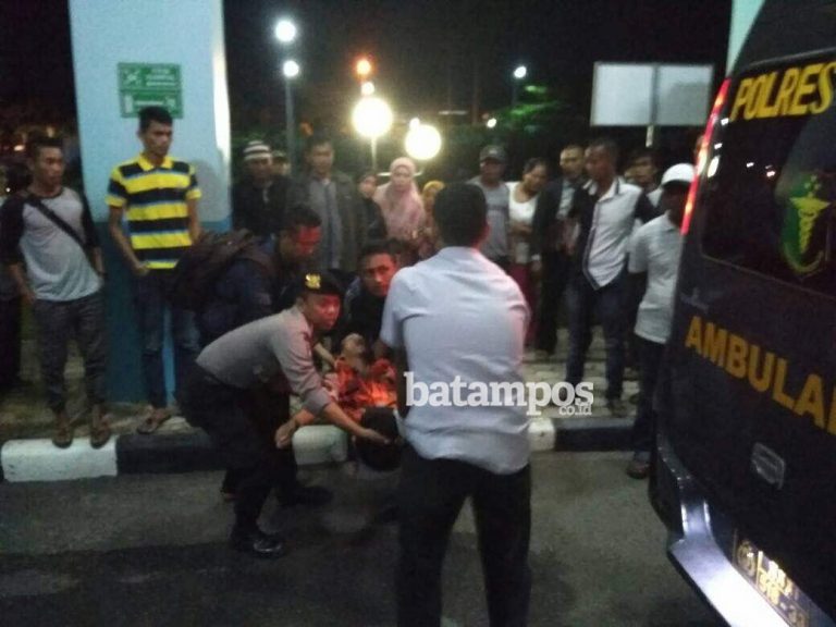 Tabrakan Beruntun, Pasutri Tewas Ditempat