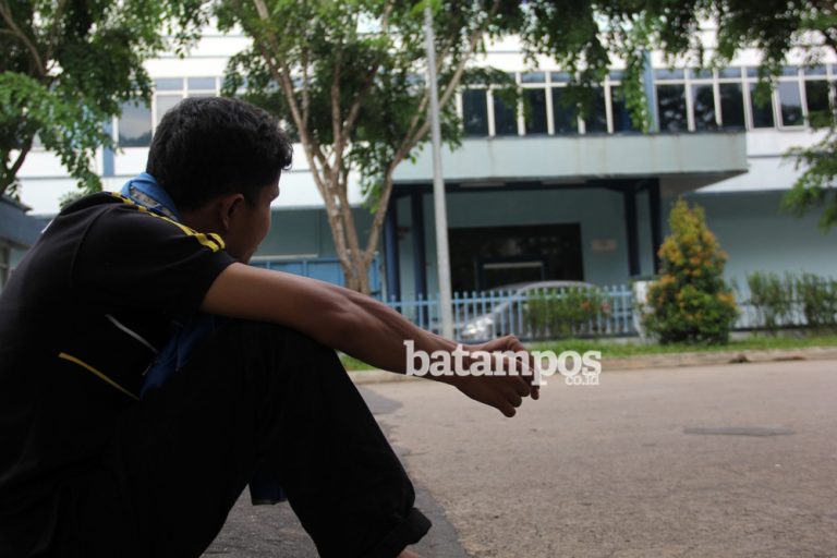 Pak Kadisnaker, Karyawan di-PHK tapi belum Terima Pesangon