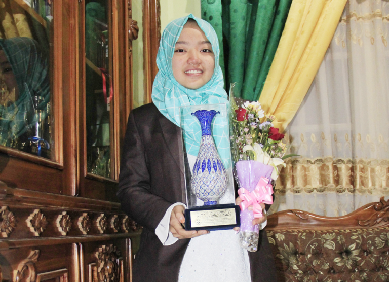 Zulaikha, Juara 2 pada MTQ Internasional di Iran