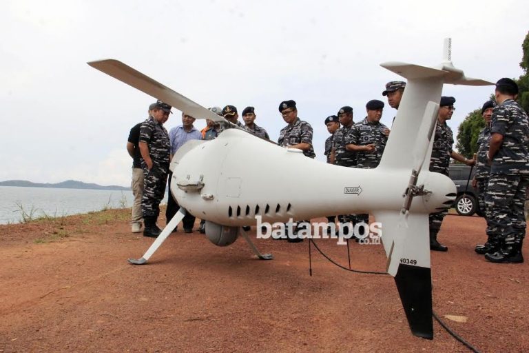 Pangarmabar Ujicoba Drone Rajawali S-100 Buatan Austria