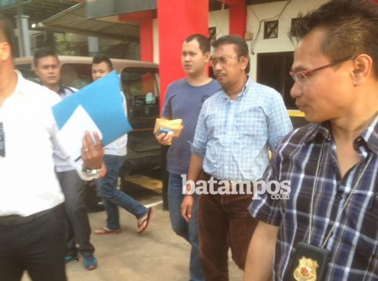 Polda Kepri Tangkap Tangan Pelaku Pungli di Pelabuhan Batuampar, Batam