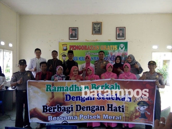 Polsek-Puskesmas Gelar Pengobatan Gratis