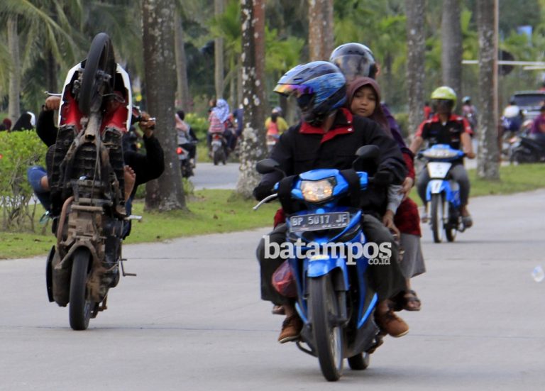 Remaja Bermotor Kembali Mengganas di Marina City
