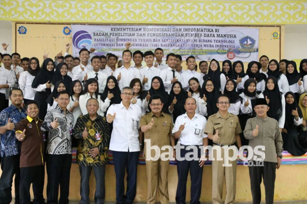 Hadapi MEA, 70 Peserta Angkatan Kerja Muda Ikuti Bimtek