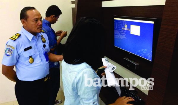 Pembuatan Paspor Lebih Cepat dengan APM