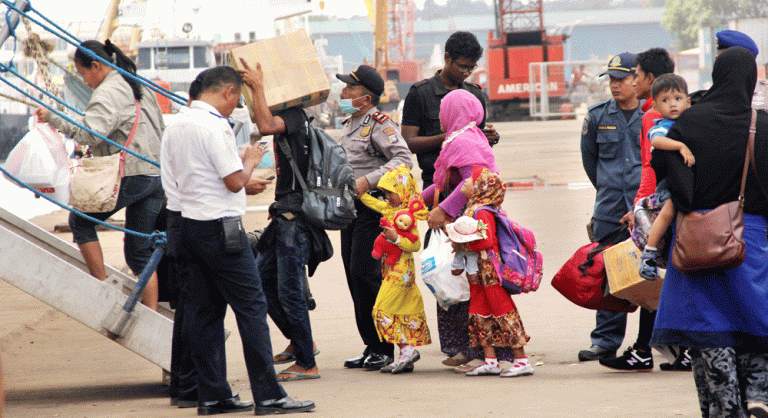 Penumpang Kapal Pelni Keluhkan Pelabuhan Batuampar, Batam
