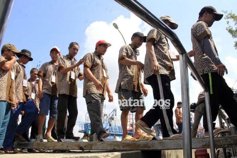 695 Nelayan Vietnam Dipulangkan