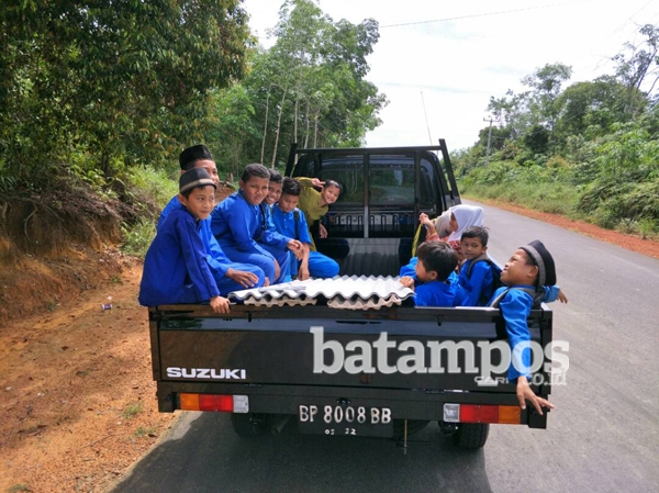 Program 43 Bus Sekolah Gratis Belum Maksimal