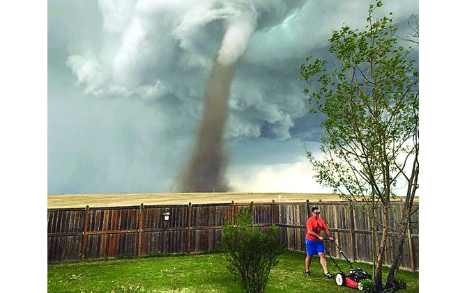 Demi Istri, Apa pun Dilakoni Suami